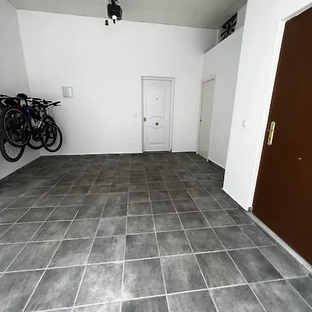 Casa Rubén 24 * Velez Malaga